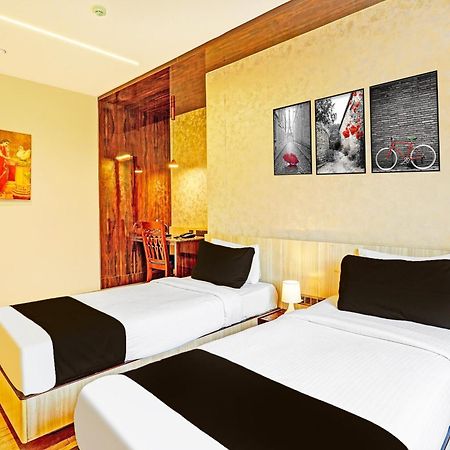 Hotel Super Townhouse Indiranagar Bangalore Esterno foto