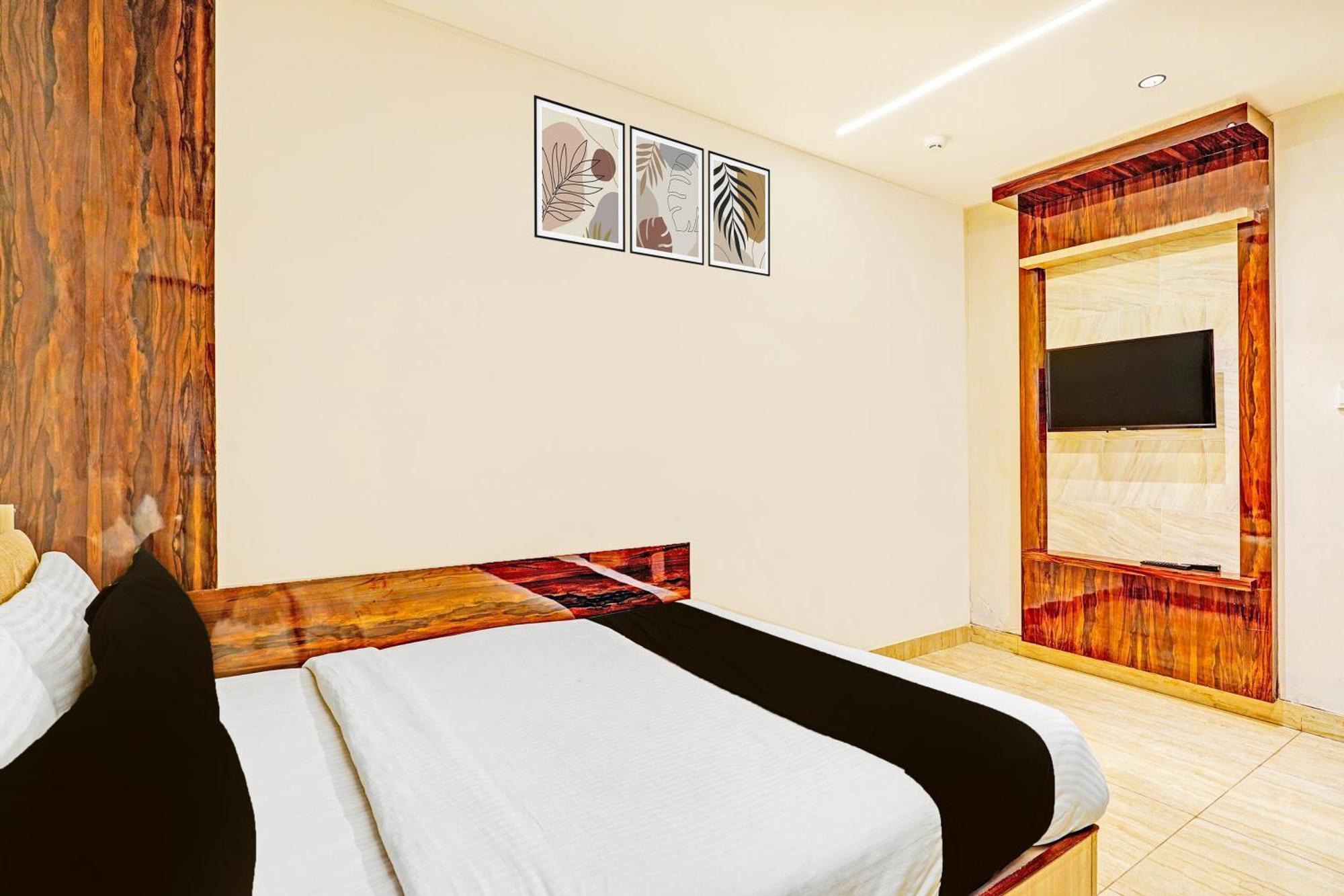Hotel Super Townhouse Indiranagar Bangalore Esterno foto