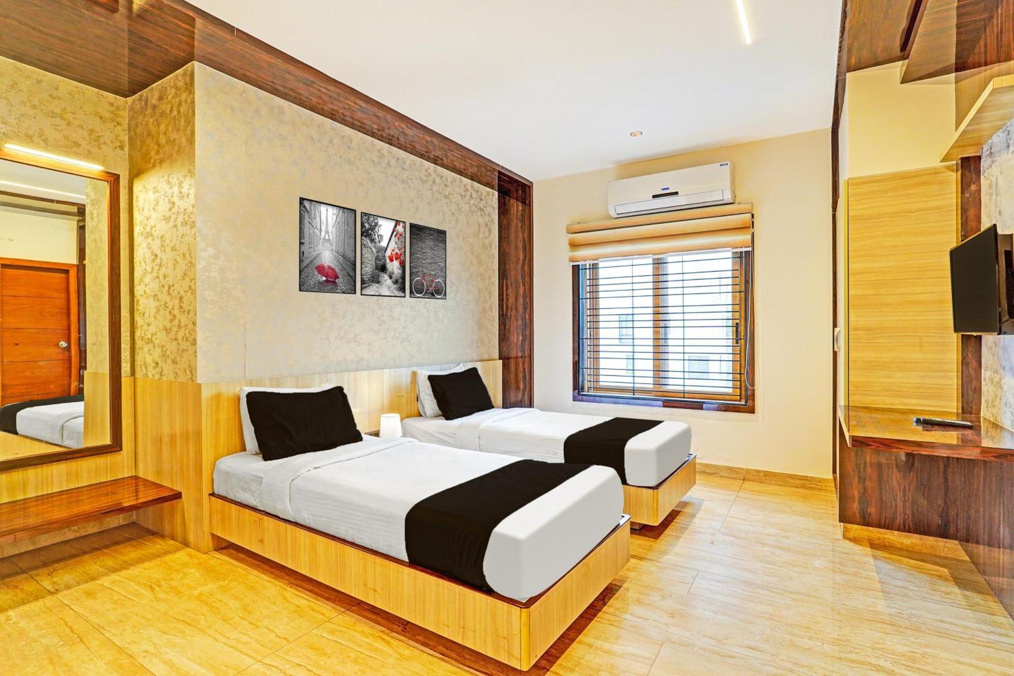 Hotel Super Townhouse Indiranagar Bangalore Esterno foto